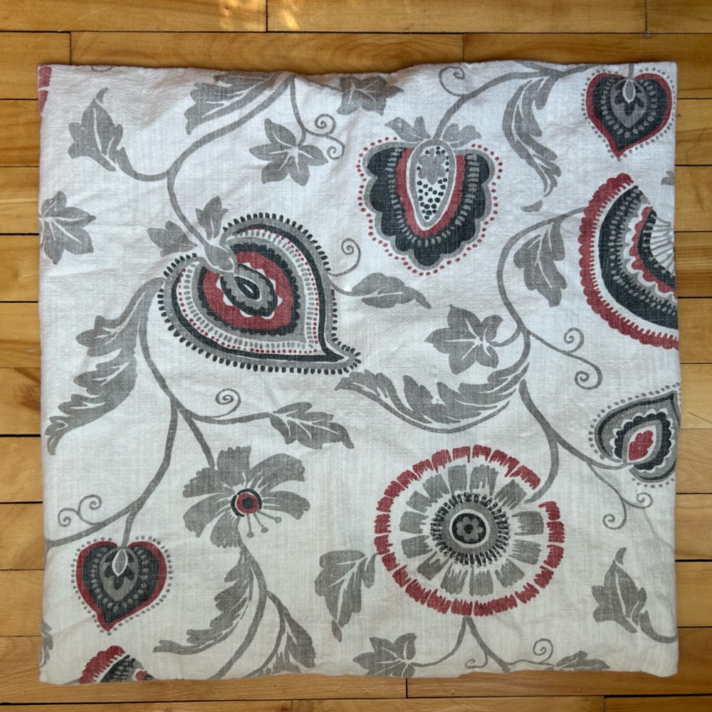 Richloom Pillow Case Floral Scroll Decorative Throw Pillow Cover Cream Red Lot 2